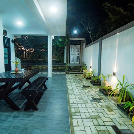 Sunbeam Villa Tangalle Exterior foto